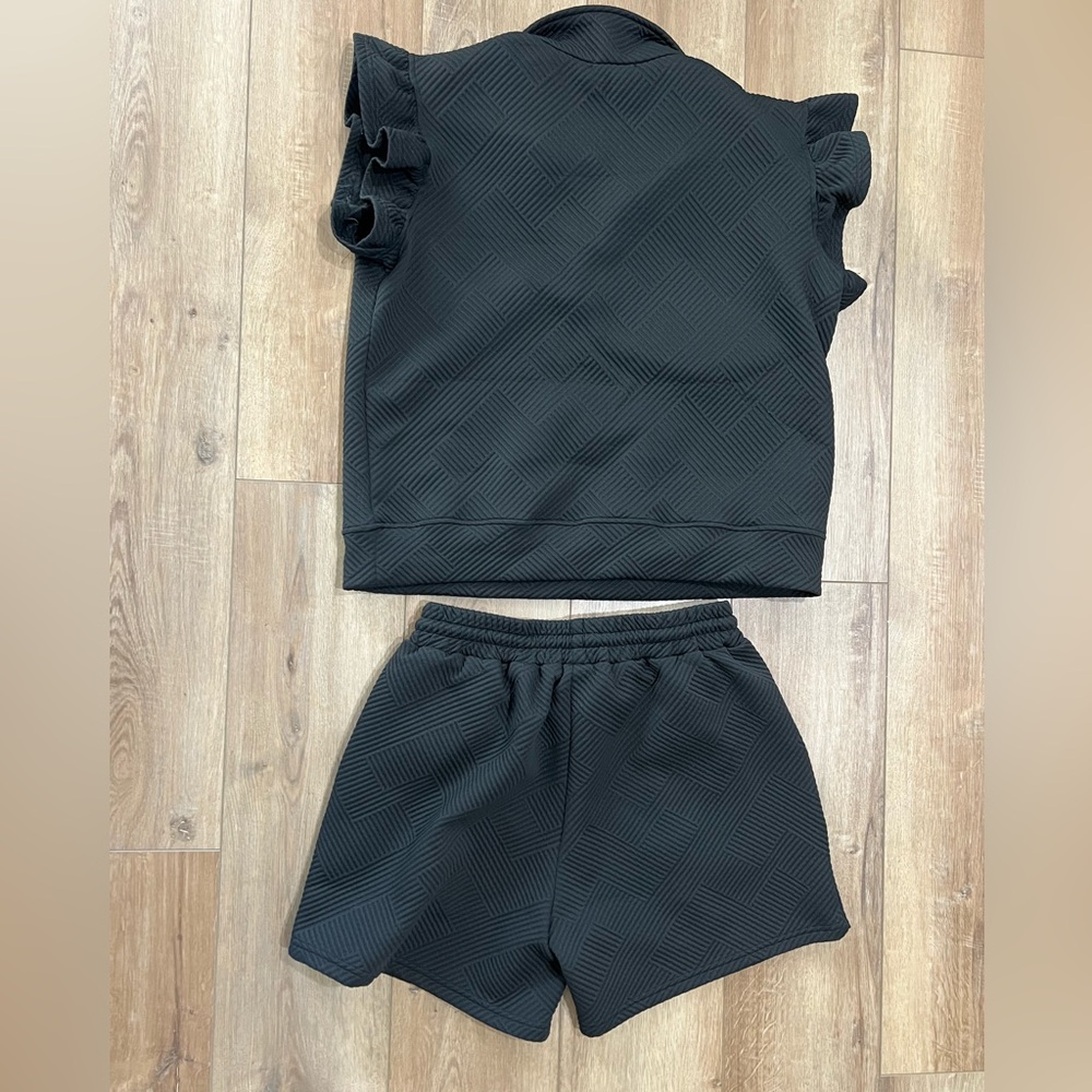 Double Take Black Textured Travel Lounge Outfit Set Top and Shorts Large - Picture 2 of 8